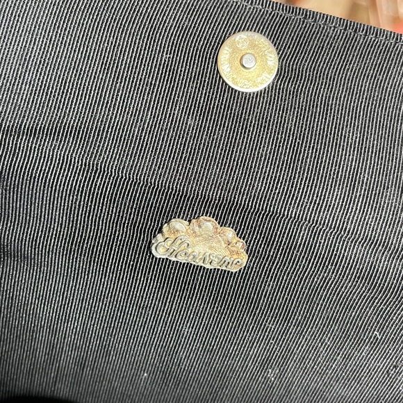 Vintage 1980s black suede purse with satin bow in mint condition - Picture 6 of 9